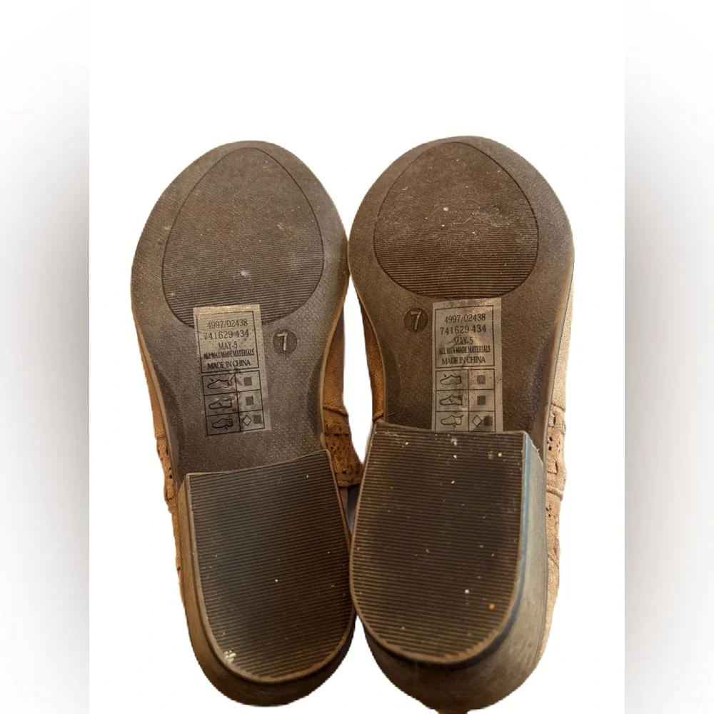 Pierre Dumas Women's May-5 Brown Suede Slip-on Bootie Size 7